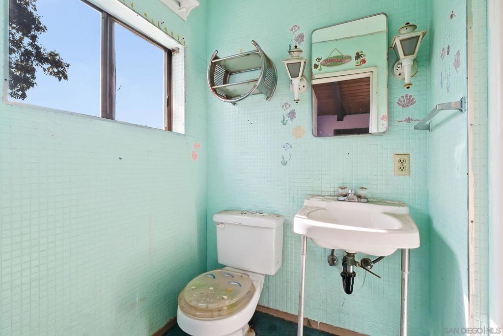 https://media.crmls.org/mediaz/ce202d07-da25-48a9-bba0-a88a023b6082.jpg?preset=X-Large