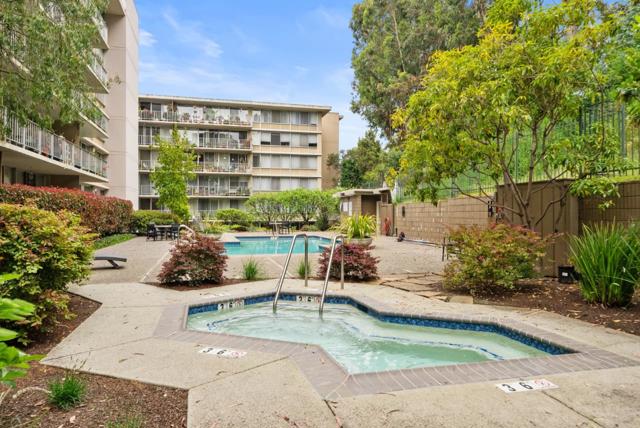 300 Davey Glen Road, Belmont CA: https://media.crmls.org/mediaz/ce207159-862a-4b20-b685-15c016a5a5b9.jpg