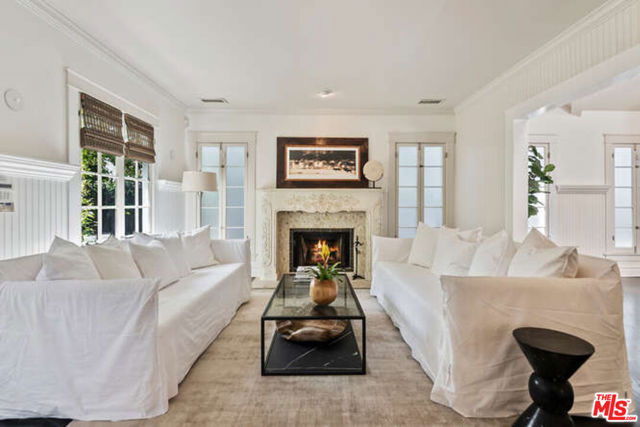 135 Ocean Way photo 8