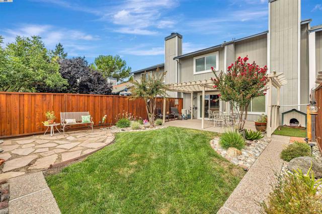 2013 Galloway Cmn, Livermore CA: https://media.crmls.org/mediaz/ce2325e4-1334-41cb-8d3b-f9786d50cee9.jpg