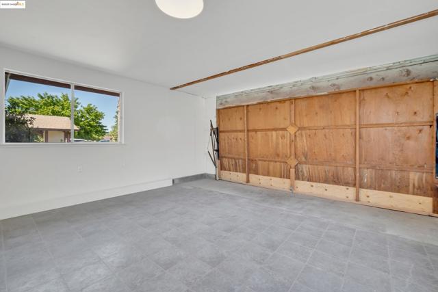 2968 Calle Del Sol Way, Rancho Cordova CA: https://media.crmls.org/mediaz/ce23fad8-4eeb-4218-adde-8789e7ca5a85.jpg