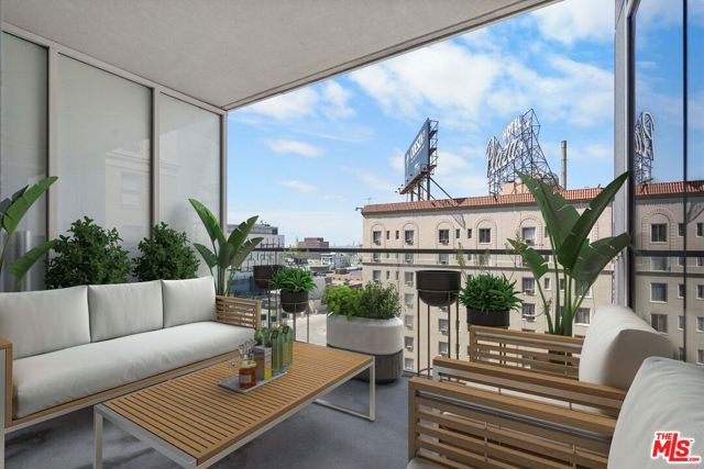 6250 Hollywood Boulevard, Los Angeles CA: https://media.crmls.org/mediaz/ce2447c1-e5fd-4283-972f-7de000f5d934.jpg