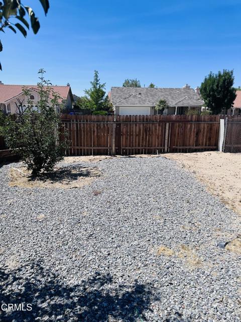 15711 Garnet, Victorville CA: https://media.crmls.org/mediaz/ce2472be-206f-4a12-9670-9b514c2bd66f.jpg