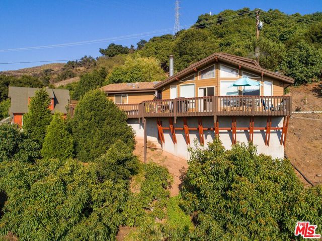 5850 Casitas Pass Road, Ventura CA: https://media.crmls.org/mediaz/ce24cfe5-da91-44bc-b17a-6aa0099dd32d.jpg
