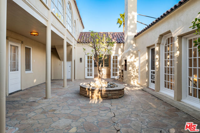 2063 Grace Avenue, Los Angeles CA: https://media.crmls.org/mediaz/ce24e48f-81e2-4e5a-a613-6ef772e07ade.jpg