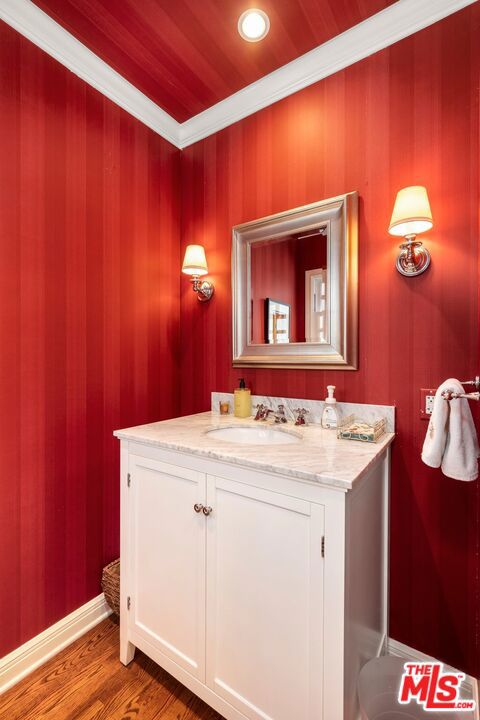 12309 9th Helena Drive, Los Angeles CA: https://media.crmls.org/mediaz/ce2647b6-2452-4c35-86c9-3d697ac4c1a9.jpg