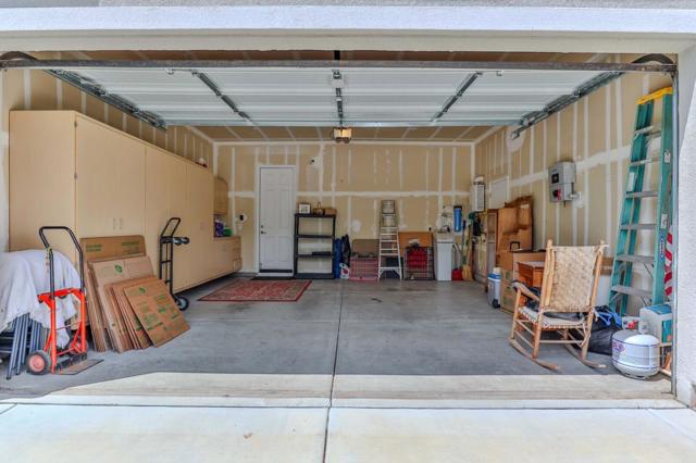 2671 Glen Echo Lane, Manteca CA: https://media.crmls.org/mediaz/ce27239e-1e9b-4d80-a72a-4f582450305d.jpg