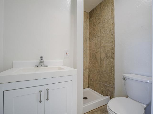 1233 Monroe Street, Salinas CA: https://media.crmls.org/mediaz/ce280d73-4cc2-4e01-a46b-68a3d69b39a3.jpg