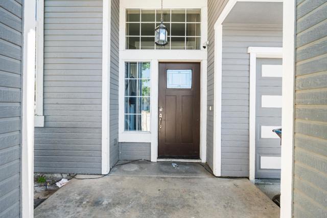 3330 Konig Court, Stockton CA: https://media.crmls.org/mediaz/ce2811de-e391-4480-9ae4-ac252672199a.jpg