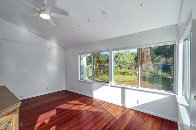3964 Greenwood Street, Newbury Park CA: https://media.crmls.org/mediaz/ce2920a7-acdb-4897-b53a-e39c08303140.jpg