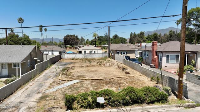 Detail Gallery Image 1 of 14 For 2637 N Olive Ave, Altadena,  CA 91001 - – Beds | – Baths