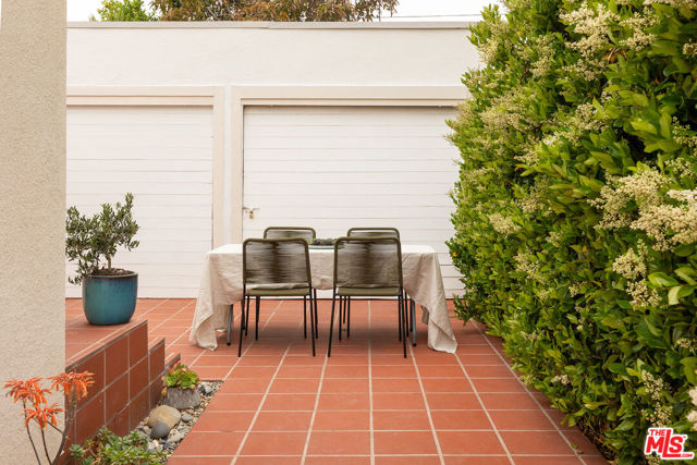 1309 Keniston Avenue, Los Angeles CA: https://media.crmls.org/mediaz/ce29db54-25fc-4672-b324-00fdaf25ed5b.jpg