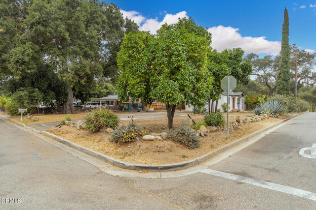 Detail Gallery Image 5 of 22 For 311 Mesa Dr, Ojai,  CA 93023 - 2 Beds | 1 Baths