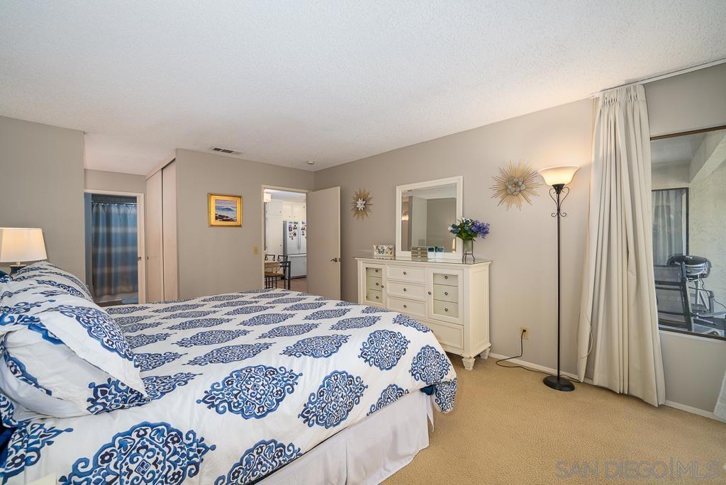 17617 Pomerado Rd - photo 17