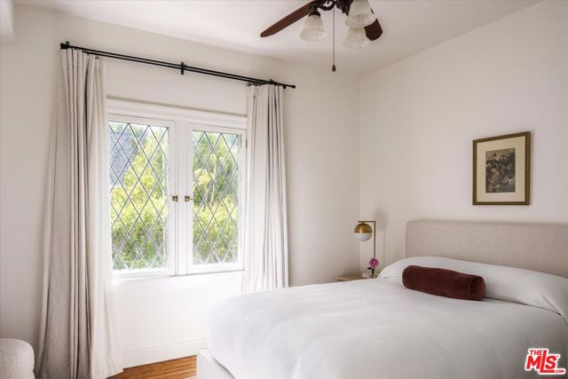 322 Lorraine Boulevard, Los Angeles CA: https://media.crmls.org/mediaz/ce2b5046-f012-414d-8ba5-c6a6c8b6deac.jpg
