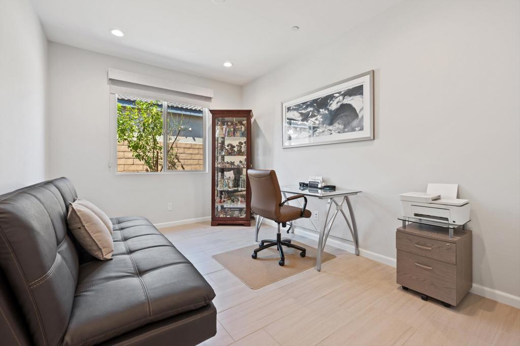 MLS #219135248DA image #12