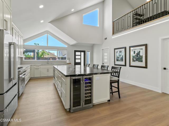 29831 White Otter Lane, Laguna Niguel CA: https://media.crmls.org/mediaz/ce2c3d70-40e2-44a6-b133-08864750a8d3.jpg