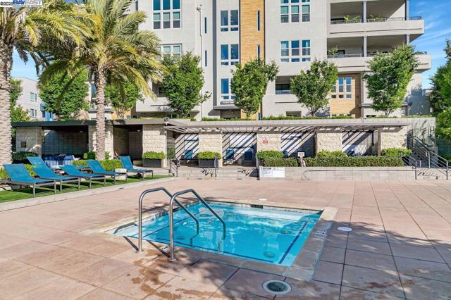2359 Halogen Cmn, Fremont CA: https://media.crmls.org/mediaz/ce302a1d-bce6-440c-be18-5115979630a5.jpg