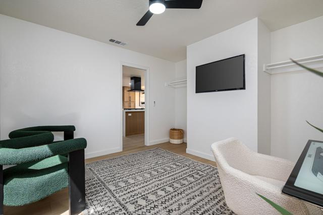 4 Maximo Way, Palm Desert CA: https://media.crmls.org/mediaz/ce303a94-2481-4172-bdb6-51b541b58f34.jpg