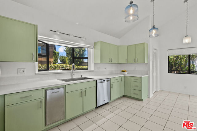 3665 ALTA MESA Drive photo 11