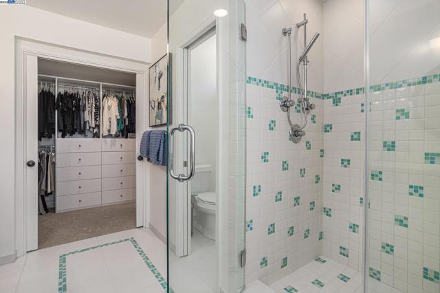 3868 Orion Ct, Pleasanton CA: https://media.crmls.org/mediaz/ce30e077-786f-4d52-bdb0-a0da7e16fcf3.jpg