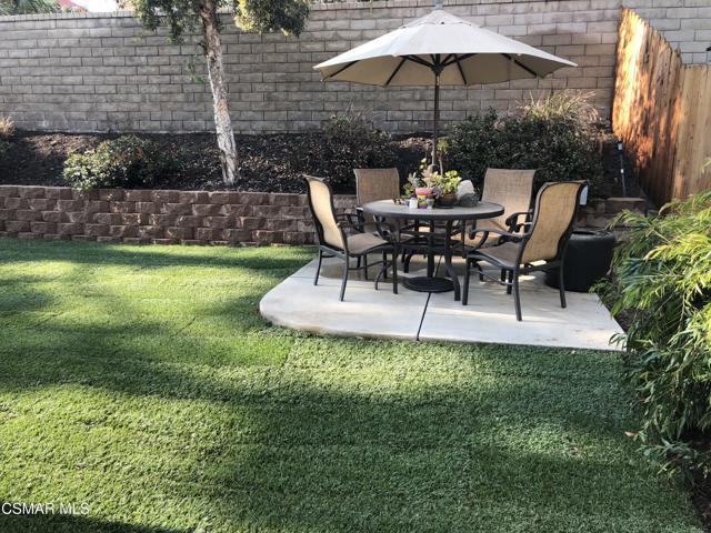 15503 Dracena Avenue, Moorpark CA: https://media.crmls.org/mediaz/ce312d17-4a58-414e-a858-e423f8066792.jpg