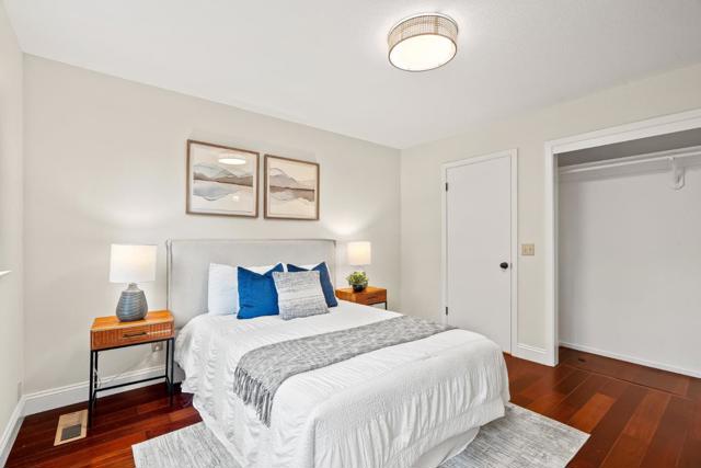 320 Cliff Drive, Aptos CA: https://media.crmls.org/mediaz/ce31f889-2208-436d-9696-08b7057358c4.jpg