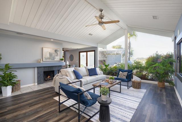 16334 Woodson View Rd, Poway CA: https://media.crmls.org/mediaz/ce33a772-af9c-40a3-8b3e-83ebae3a3708.jpg