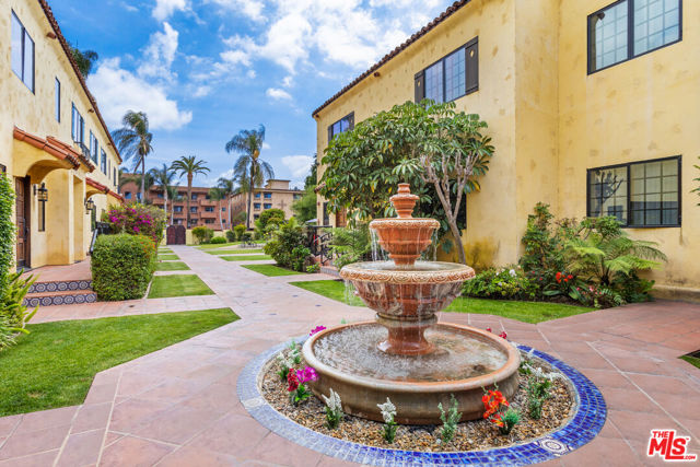2623 Ellendale Place, Los Angeles CA: https://media.crmls.org/mediaz/ce35eba5-2901-4bcd-a08f-06e67faf8018.jpg