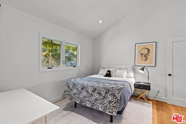 2373 Tuna Canyon Road, Topanga CA: https://media.crmls.org/mediaz/ce362293-ed5d-4a9b-b1bf-d00e86ea5292.jpg