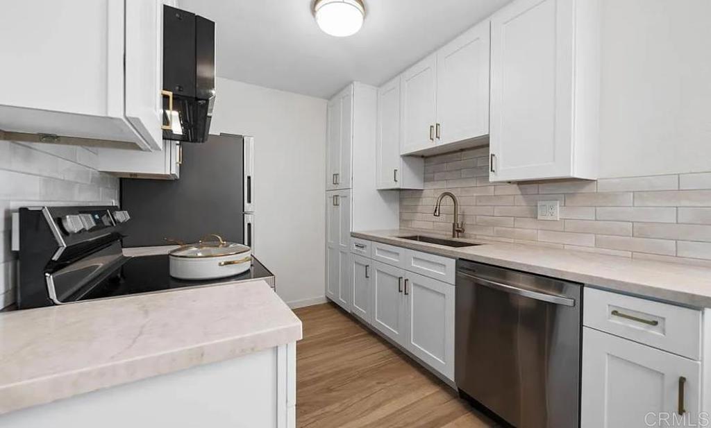 3825 Van Dyke - photo 12