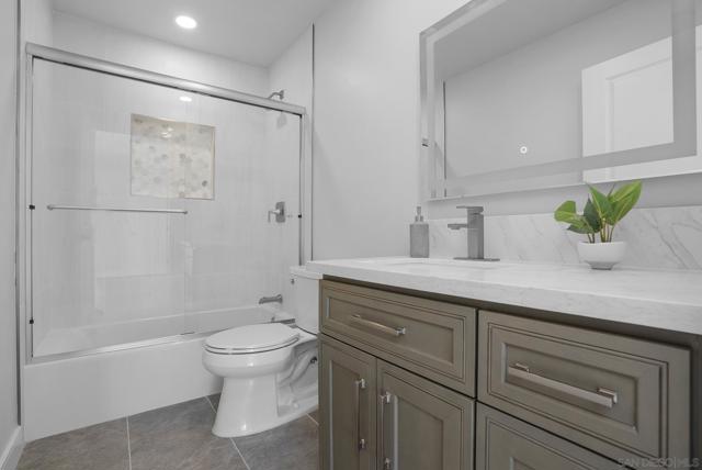 Image 39 of 55 For 6 Bahama Bnd