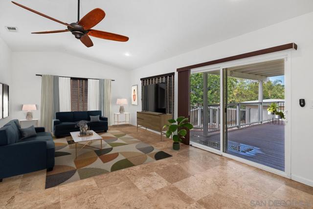 10620 Garden Way, Spring Valley CA: https://media.crmls.org/mediaz/ce383649-22c8-4539-bec5-b34ec070d135.jpg