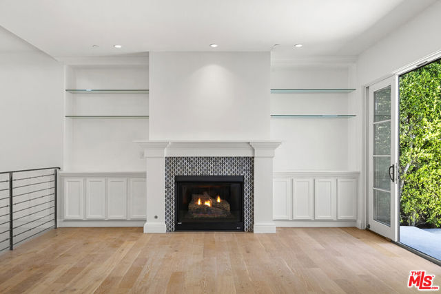 530 N Alta Vista Boulevard, Los Angeles CA: https://media.crmls.org/mediaz/ce39cb6a-28ab-4a13-a326-b1f3c0d66b9f.jpg