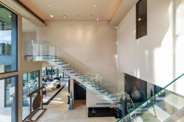 27673 Lupine Road, Los Altos Hills CA: https://media.crmls.org/mediaz/ce39dd66-1db2-4dfc-b4fd-01c5a435cff3.jpg