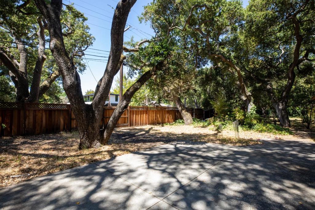 Ce3A6942 B34E 4189 A86F 0F10387C6Cde 2 Bassett Lane, Atherton, Ca 94027 &Lt;Span Style='BackgroundColor:transparent;Padding:0Px;'&Gt; &Lt;Small&Gt; &Lt;I&Gt; &Lt;/I&Gt; &Lt;/Small&Gt;&Lt;/Span&Gt;