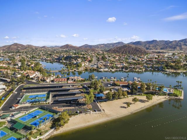 23235 Canyon Lake Dr S, Canyon Lake CA: https://media.crmls.org/mediaz/ce3a6c74-67eb-490b-ae79-3fcf2036af3e.jpg