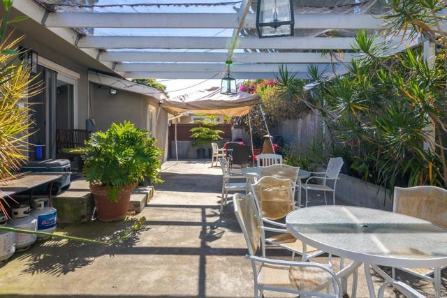 Image 14 of 66 For 1837 Montgomery Drive