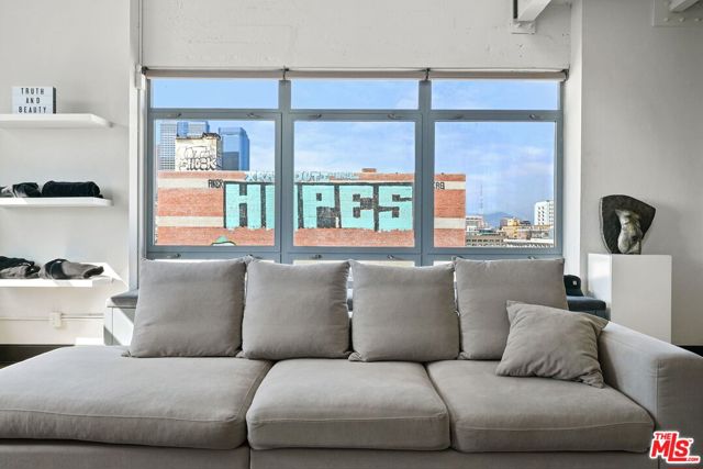 849 S Broadway, Los Angeles CA: https://media.crmls.org/mediaz/ce3b1b86-2d7b-48e2-a560-6cf580ba8903.jpg