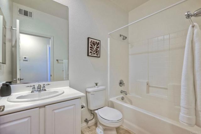 1440 Clearview Way, San Marcos CA: https://media.crmls.org/mediaz/ce3b2170-ebca-45d9-8ef5-9c0ed33c2a40.jpg