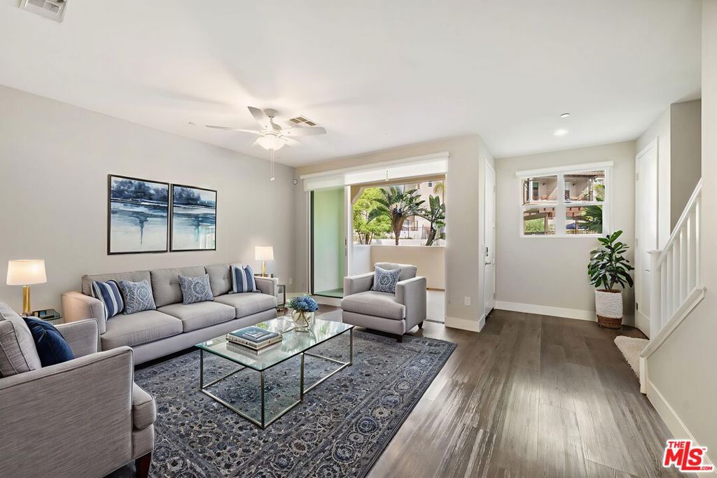 4394 Paxton Place
