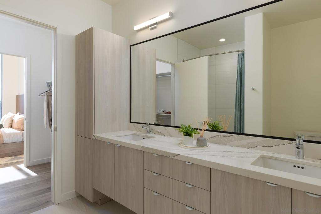 MLS #250032460SD image #30