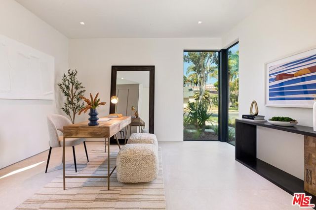 2831 Malcolm Avenue, Los Angeles CA: https://media.crmls.org/mediaz/ce3c7c6c-1b12-4aa1-9e68-bfd8f947a871.jpg