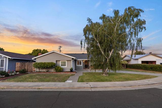 3257 Llano Street, San Mateo CA: https://media.crmls.org/mediaz/ce3ceec6-64c2-4a1e-bffd-f77b6934fd9a.jpg