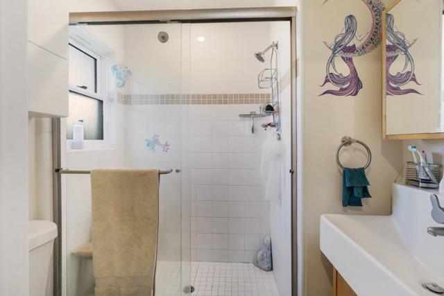 390 36th Avenue, Santa Cruz CA: https://media.crmls.org/mediaz/ce3e5354-a8e1-4787-9677-0089b62ced95.jpg