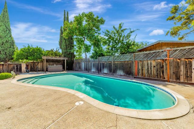 603 Galen Drive, San Jose CA: https://media.crmls.org/mediaz/ce3e6b5d-f9b7-4635-8701-2ba68a0385c0.jpg