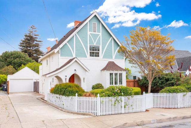 38 Roosevelt Street, Watsonville CA: https://media.crmls.org/mediaz/ce3ee28b-6f19-44b9-91e2-b1ab6936e1f3.jpg