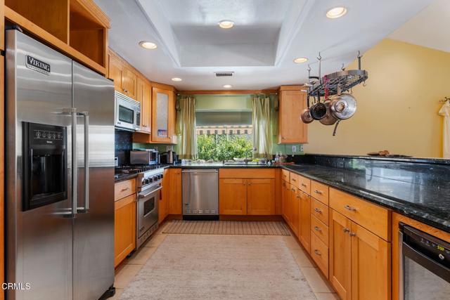 Detail Gallery Image 7 of 35 For 4078 Bending Oak Ct, Moorpark,  CA 93021 - 3 Beds | 2/1 Baths