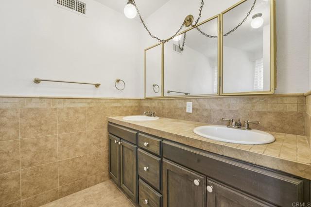 1904 Grove Road, El Cajon CA: https://media.crmls.org/mediaz/ce3f9a6d-da3a-4598-9c91-be81a201d2ad.jpg
