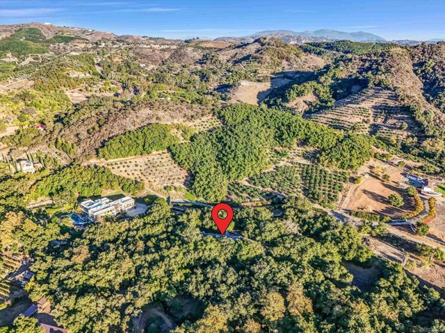45455 Lorenz Ln, Temecula CA: https://media.crmls.org/mediaz/ce3ffd20-2ce0-47f3-8024-bf5ab40ef7b9.jpg